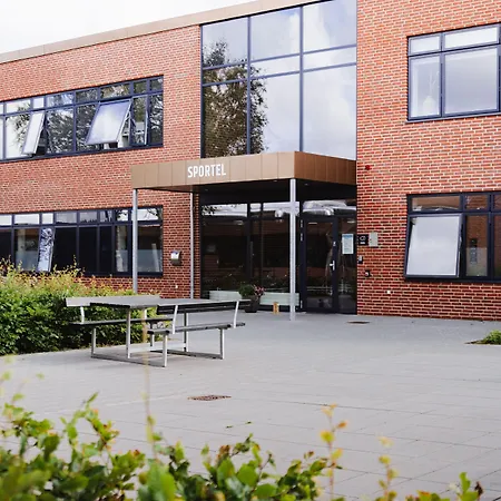 Sportium Sportel Hotell 3*